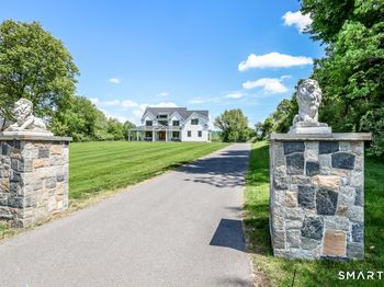 2 Pond View Lane