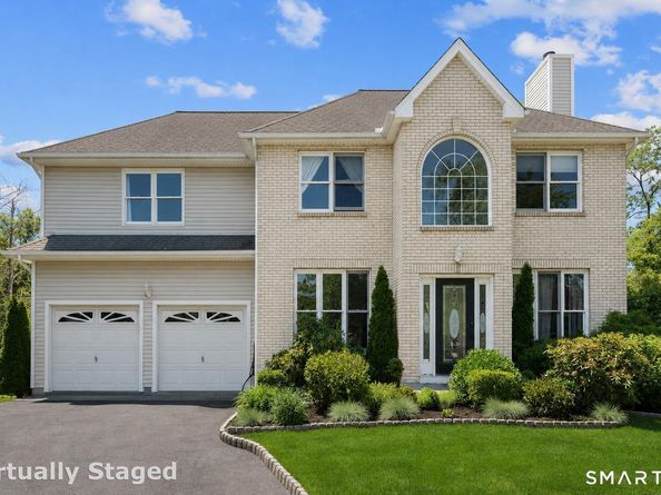 200 Captains Walk, Stratford CT 06615