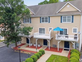 29 Town Hill Avenue