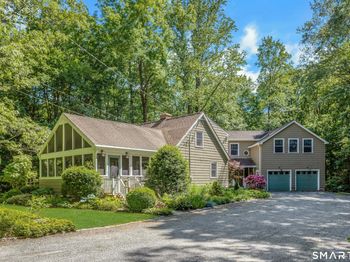 65 Barrows Road