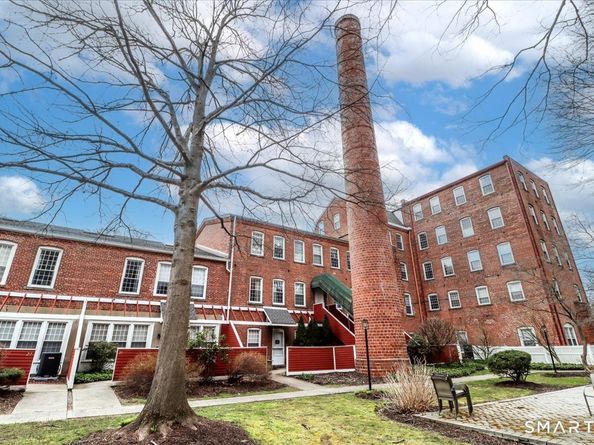 55 Oil Mill Road 2, Danbury CT 06810