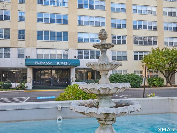 2625 Park Avenue 9R, Bridgeport CT 06604