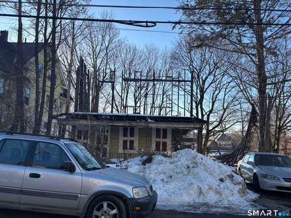 193 Plaza Avenue, Waterbury CT 06610