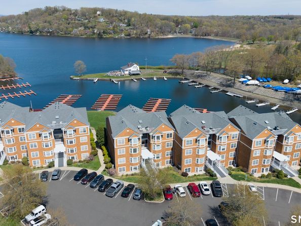 10 Hayestown Road 321, Danbury CT 06811