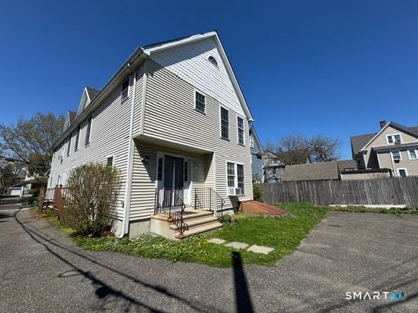 32-34 Yale Street, Bridgeport CT 06605
