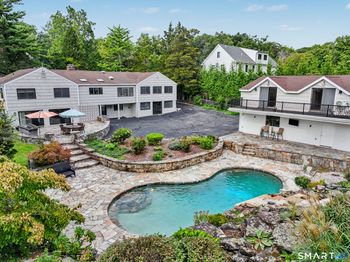 121 Parry Road