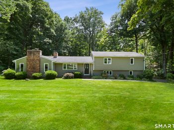 19 Crestwood Road