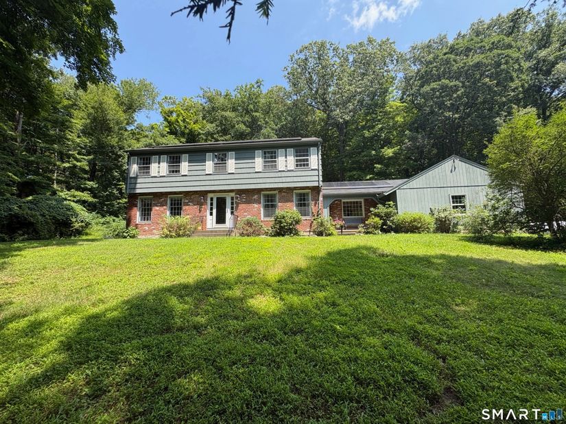 50 Deerfield Drive, Easton CT 06612