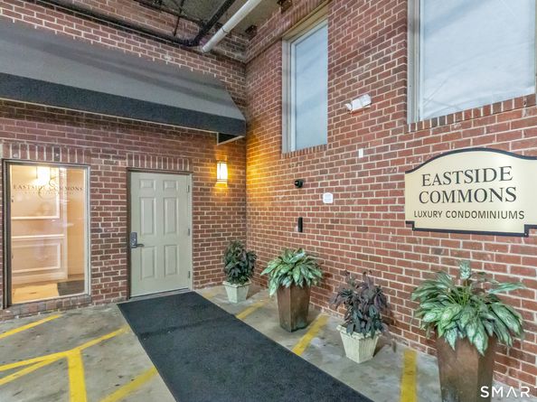 850 E Main Street 403, Stamford CT 06902