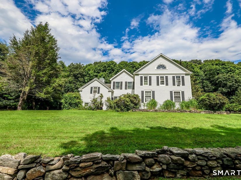 59 Taylor Road, Bethel CT 06801