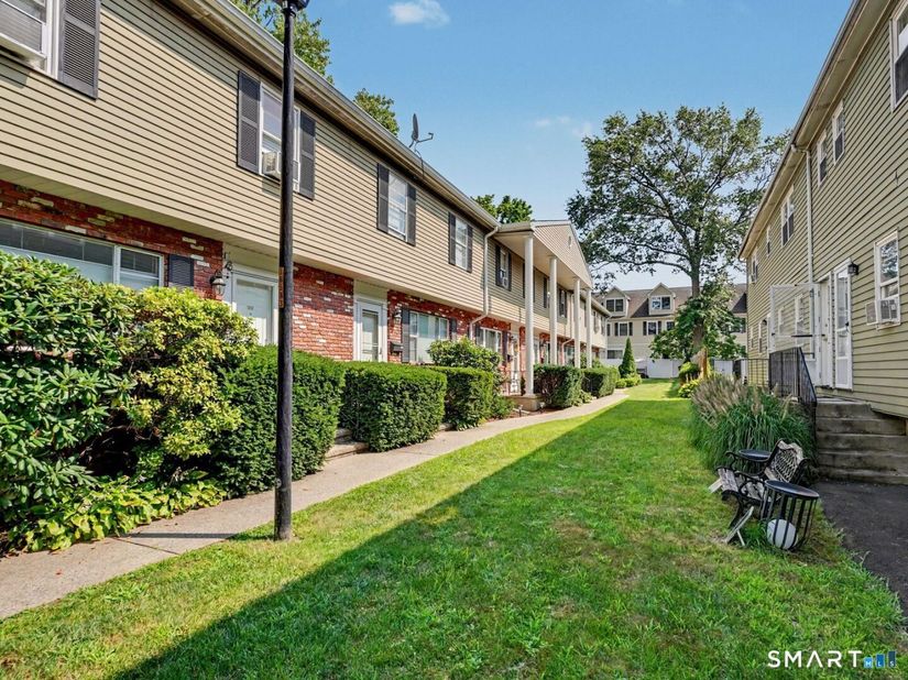 63 Maple Tree Avenue B, Stamford CT 06906