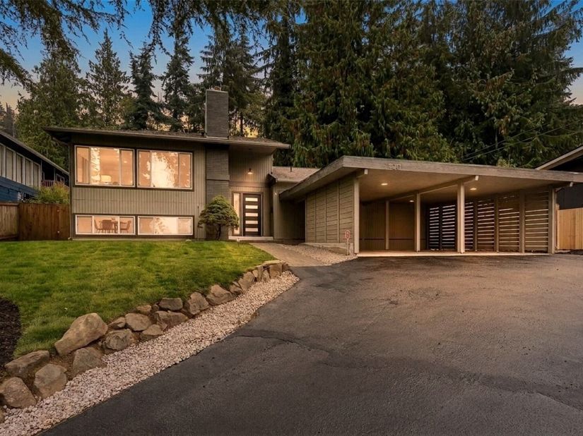 7420 181st Place SW, Edmonds WA 98026