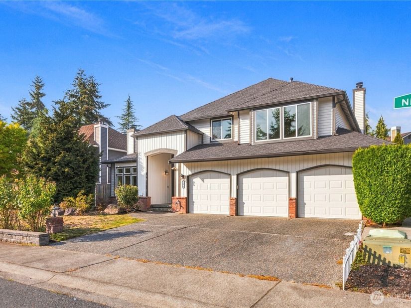 12470 NE 162nd Street, Woodinville WA 98072