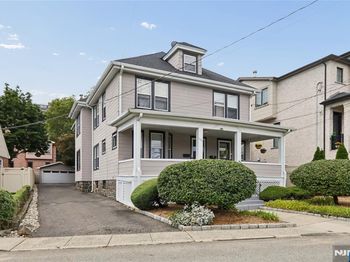 290 Columbia Avenue