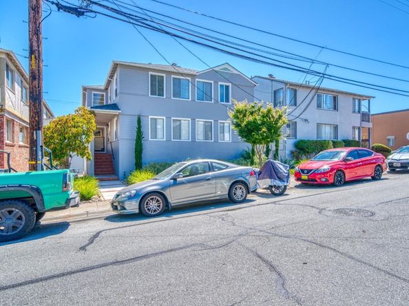 Beresford, San Mateo CA 94403