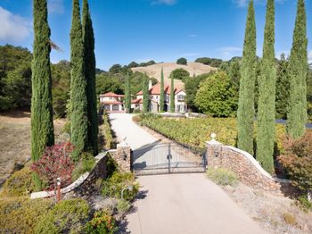 5371 Stonehurst Drive