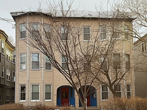 81 Francis Street 2, Brookline MA 02445