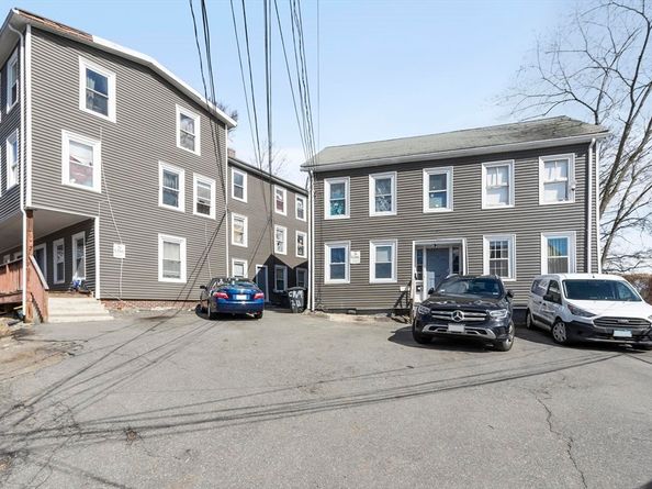7-11 Gibbs Ct, Waltham MA 02452