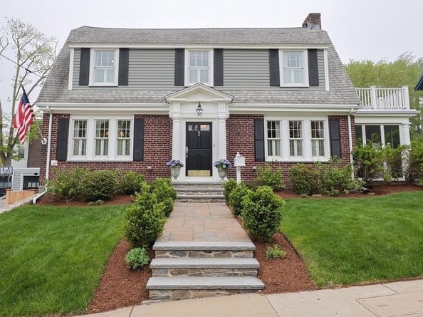 37 Pelton St, Boston MA 02132