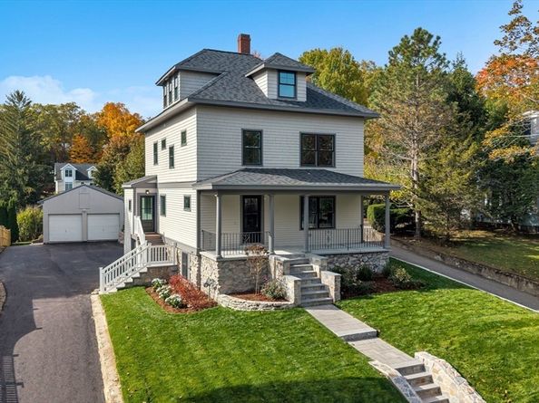 16 Oak Street, Wellesley MA 02482