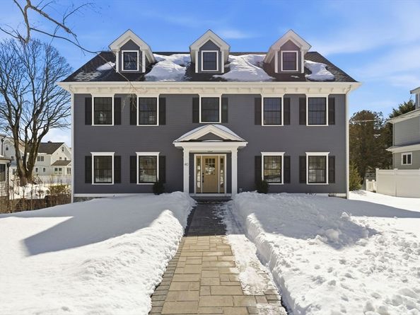 40 Foxcroft Rd, Winchester MA 01890
