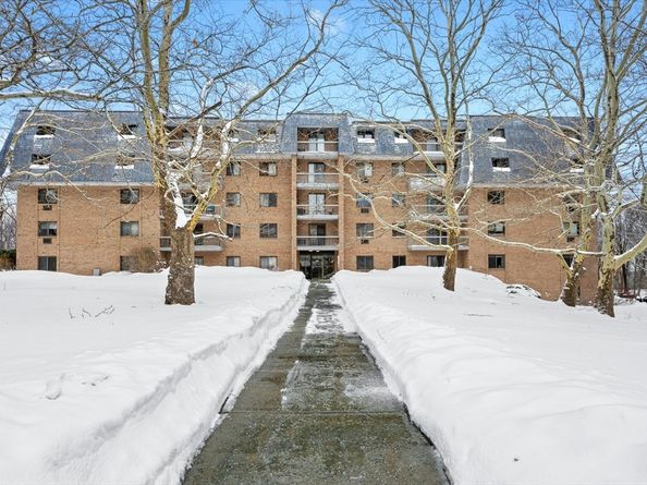 65 Commons Drive 506, Shrewsbury MA 01545