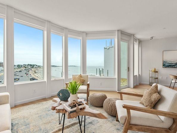 120 Nantasket PH5, Hull MA 02045