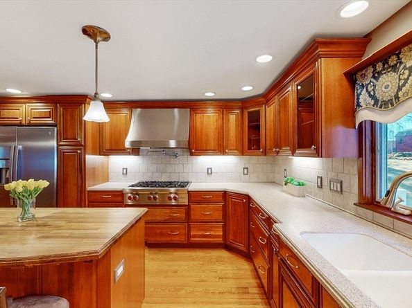 13 West Street, Woburn MA 01801