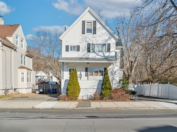 32 Beach Street, Malden MA 02148