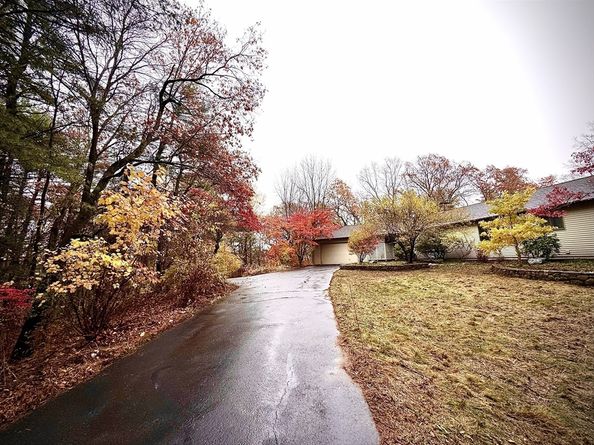 84 Davison Dr., Lincoln MA 01773