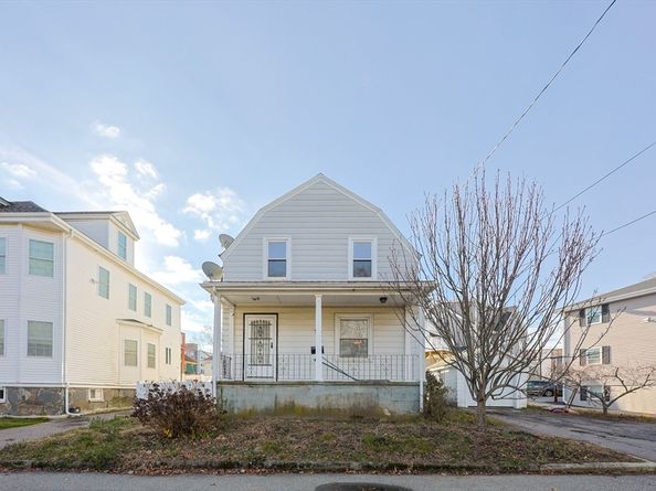 35 Miller Stile Rd, Quincy MA 02169