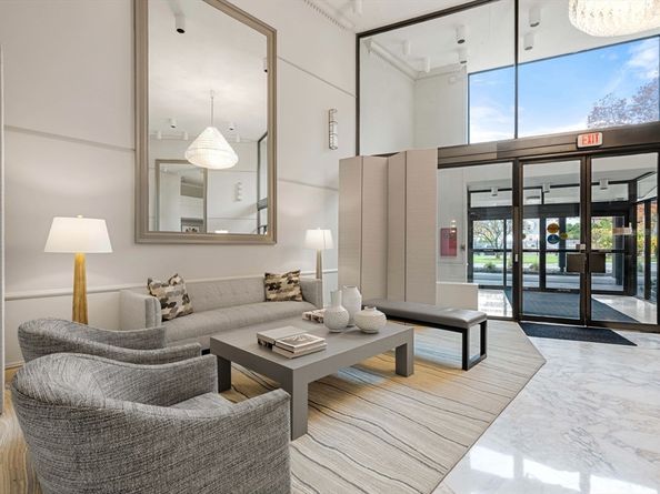280 Boylston St 908, Newton MA 02467
