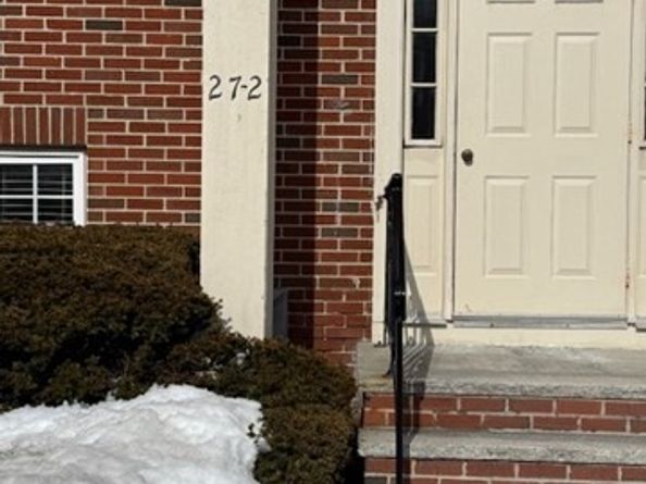27 Arlington Road 2, Woburn MA 01801