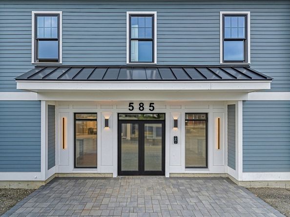 585 Washington St 202, Quincy MA 02169