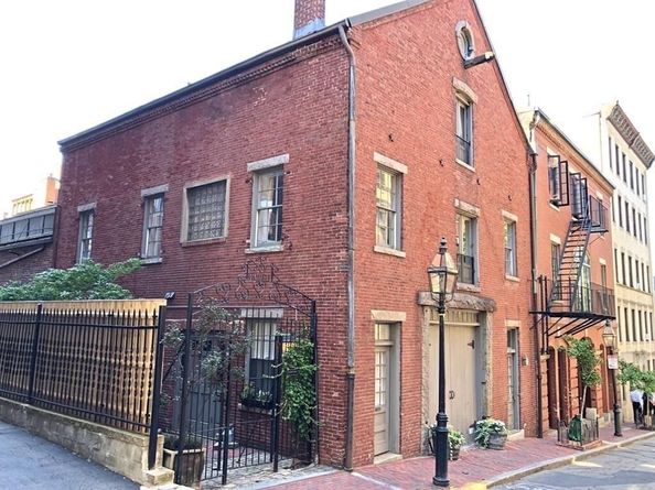 36 Joy St 3, Boston MA 02114