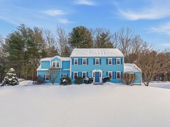 20 Honeysuckle Rd, Westford MA 01886