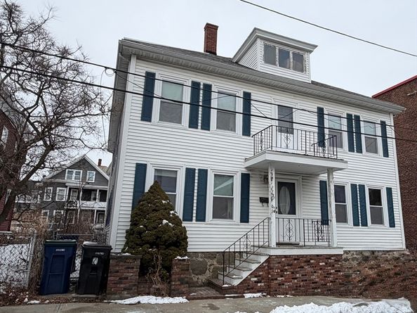 3 Chase St, Salem MA 01970