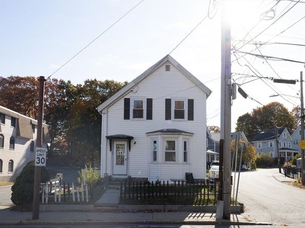 108 High St, Dedham MA 02026