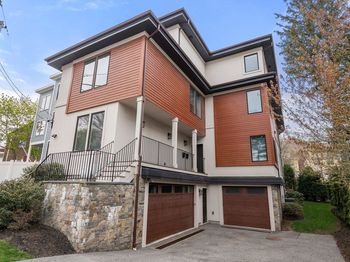 805 Heath St