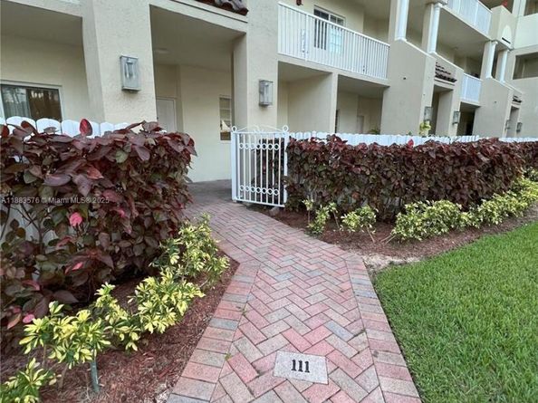 10710 NW 66th St 111, Doral FL 33178