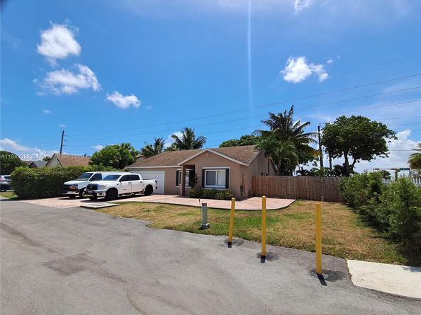 13402 SW 116th Pl, Miami FL 33176