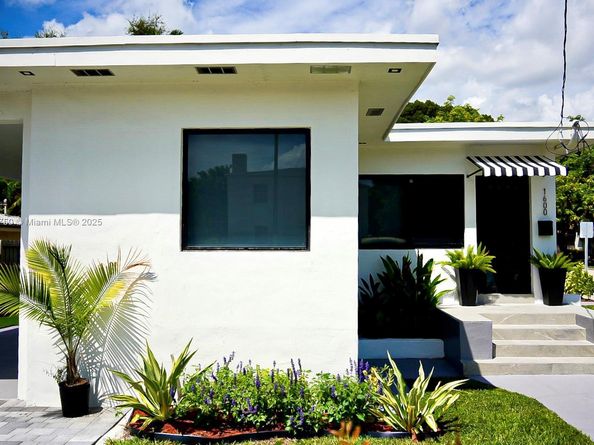 1600 SW 17th Ave, Miami FL 33145