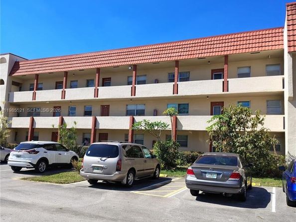 3051 E Sunrise Lakes Dr 210, Sunrise FL 33322