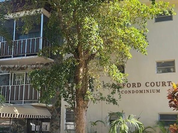 13655 NE 10th Ave 210, North Miami FL 33161