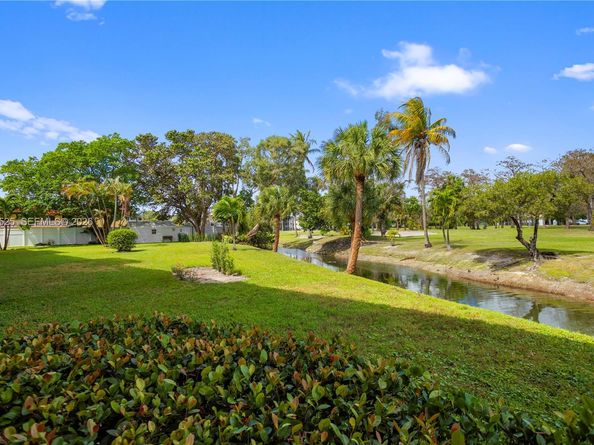 4411 NW 16th St F201, Lauderhill FL 33313