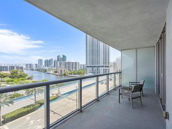 2602 E Hallandale Beach Blvd