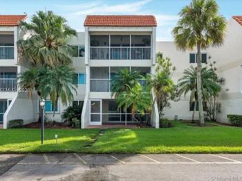100 Lakeview Dr