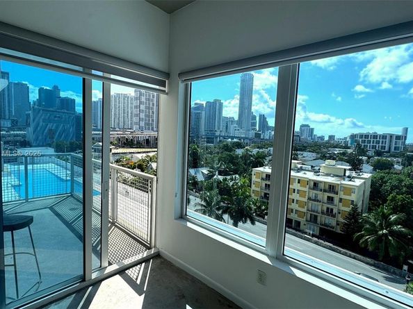 10 SW South River Dr 811, Miami FL 33130