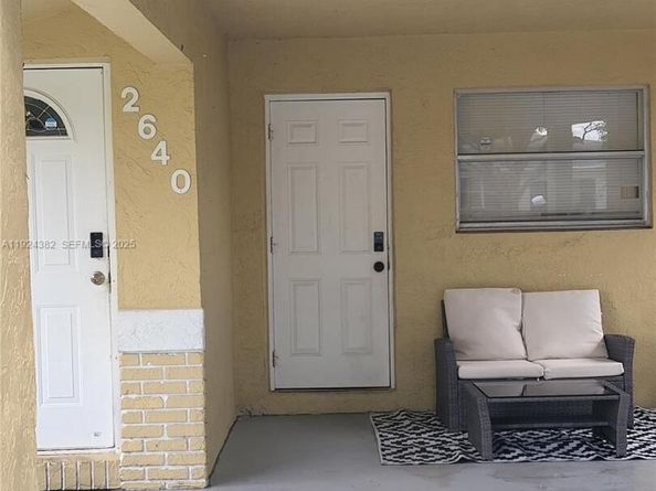 2640 NW 14th Ct, Fort Lauderdale FL 33311