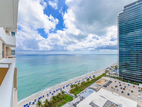 1950 S Ocean Dr 20L, Hallandale Beach FL 33009